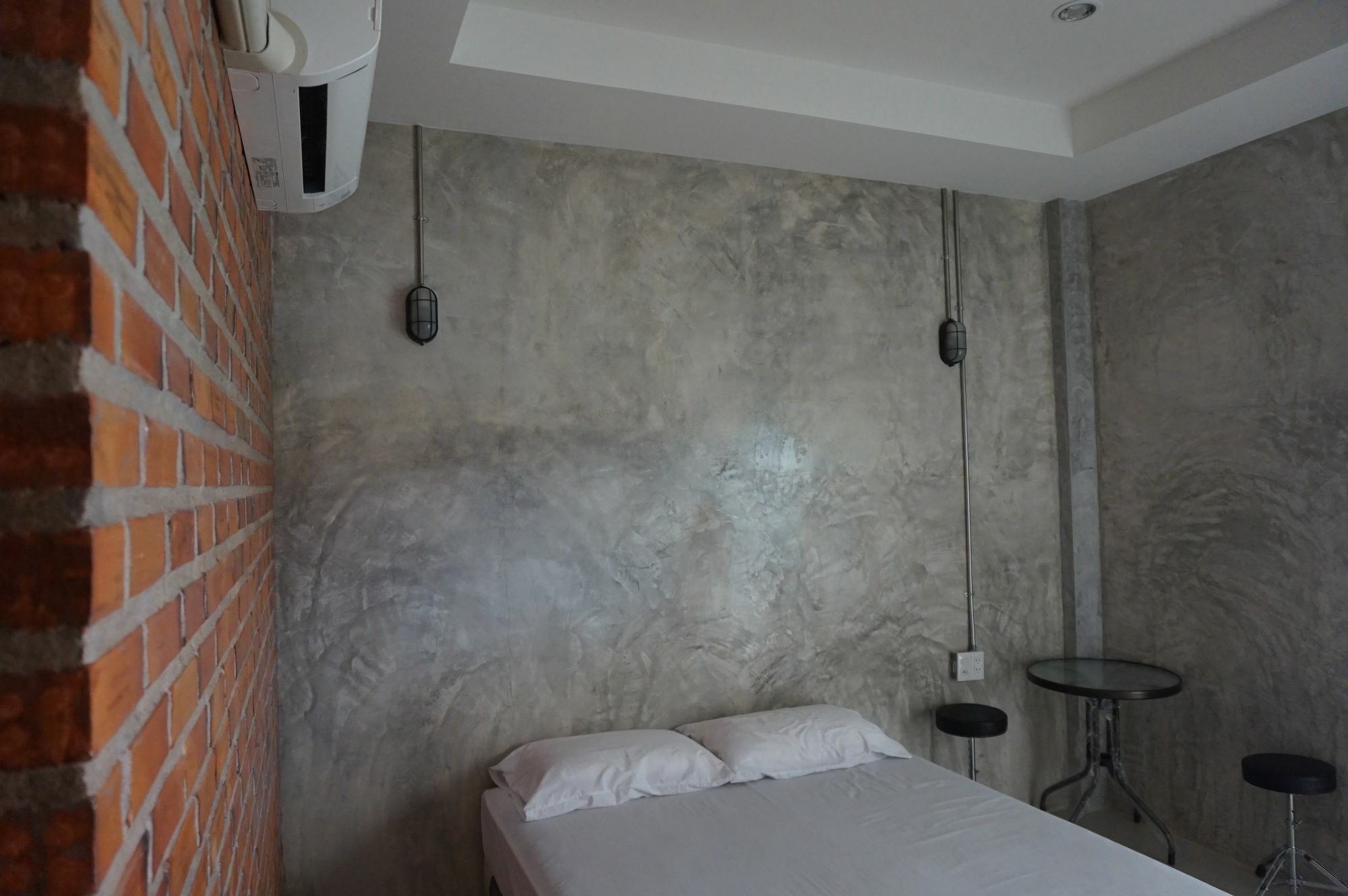 Press Like Guest house