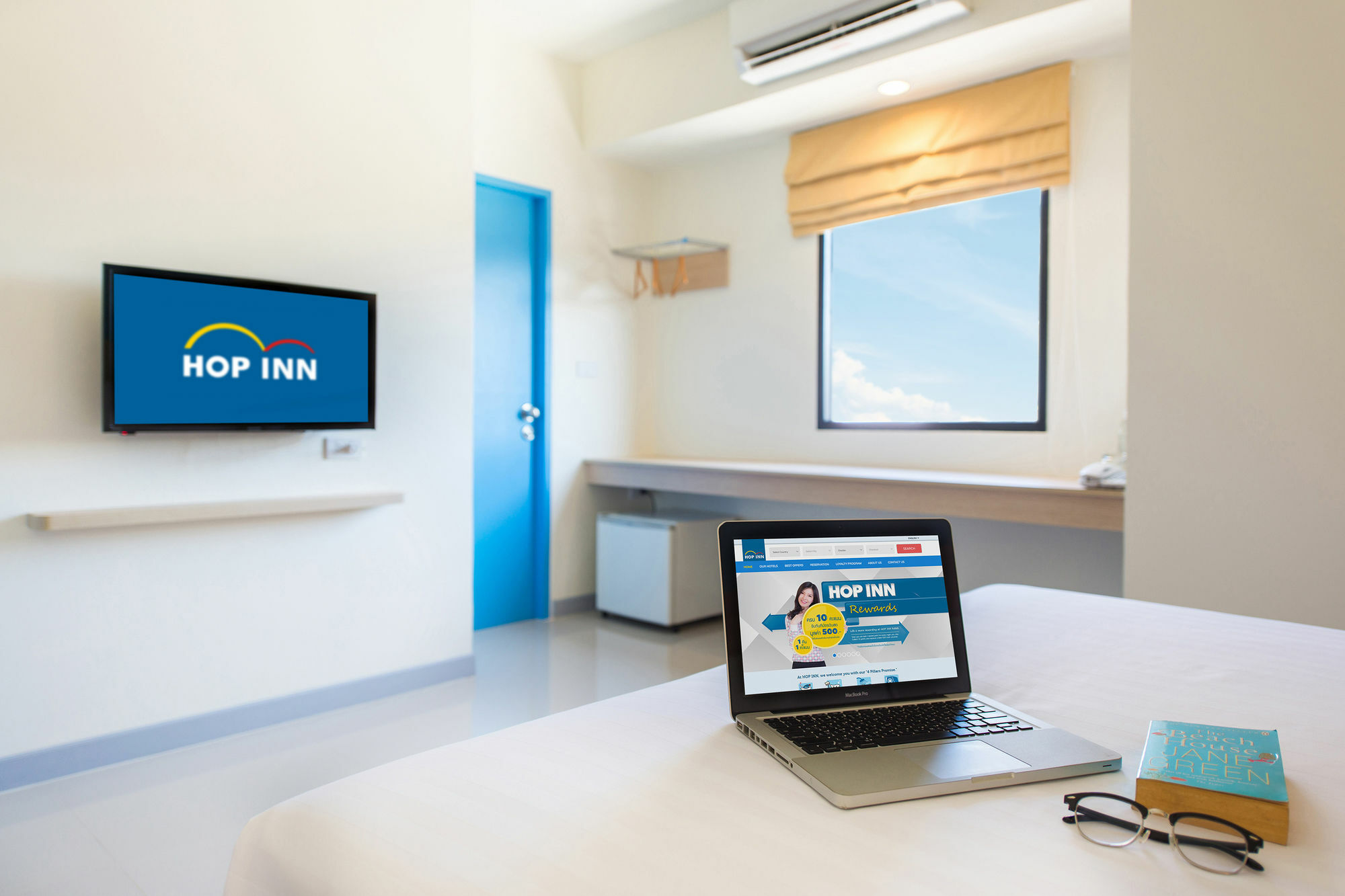 Hop Hotel