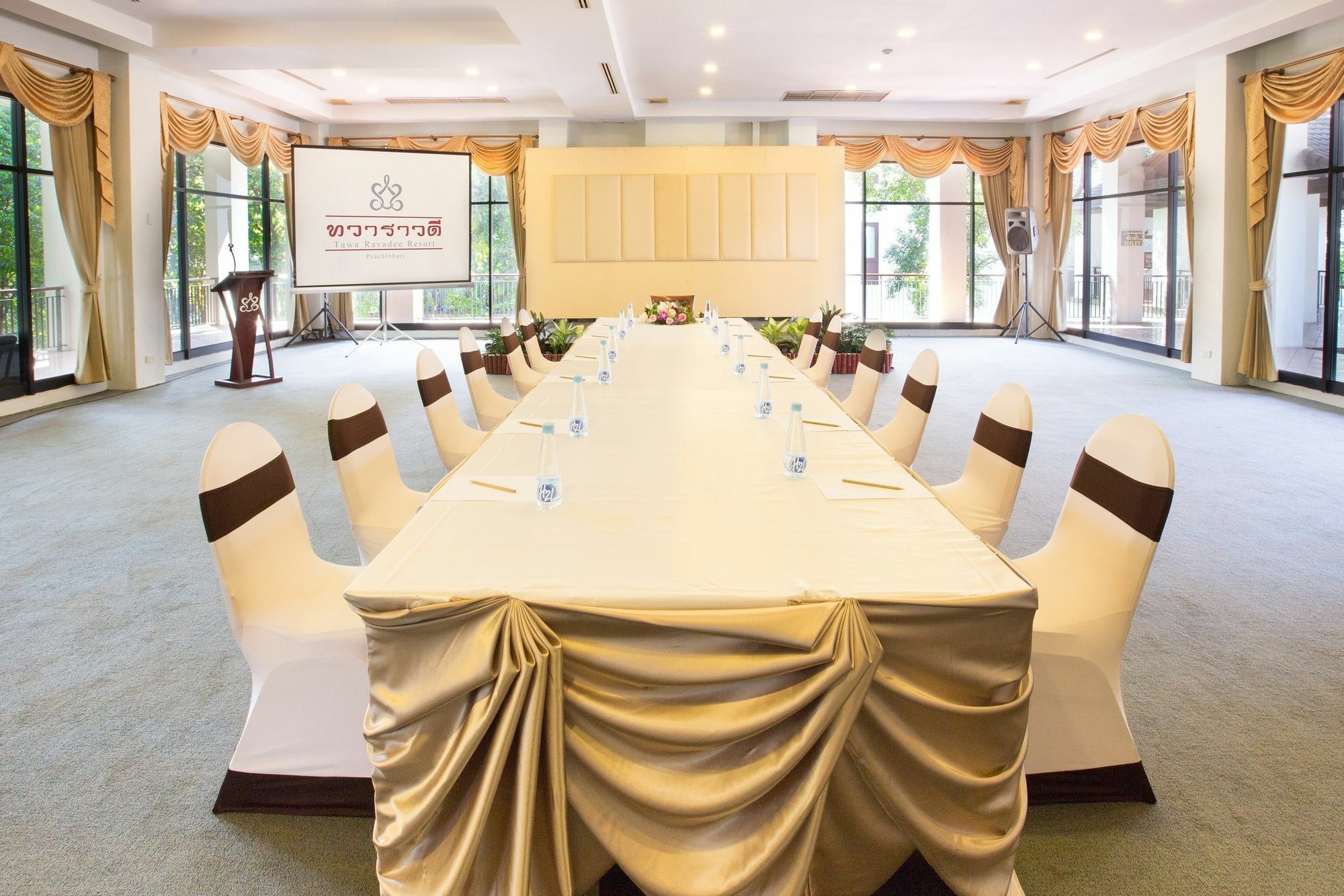 Tawa Ravadee Prachinburi, A Member Of Worldhotels Distinctive Si Maha Phot