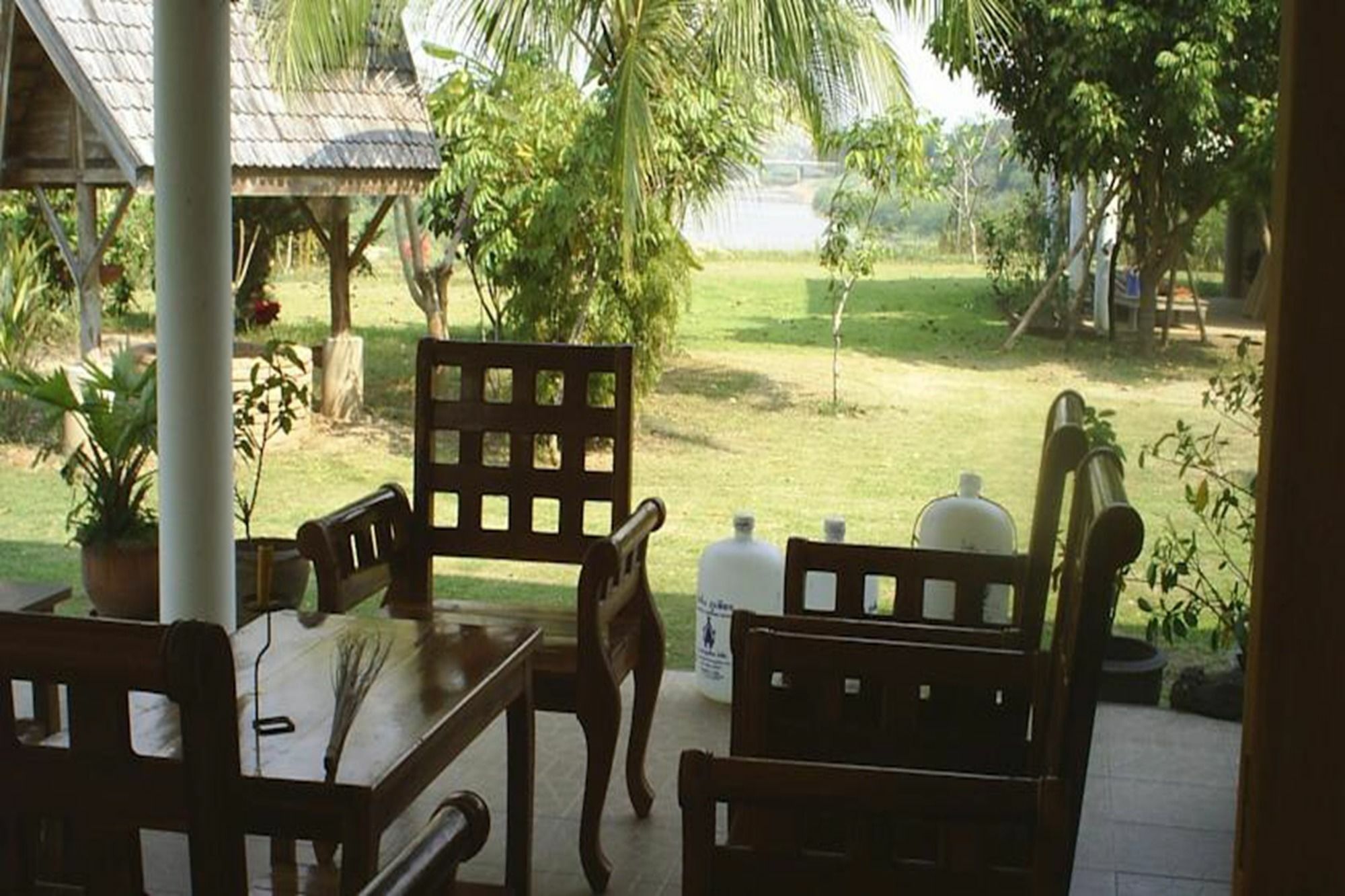 Ban Rim Nam Riverside Nan