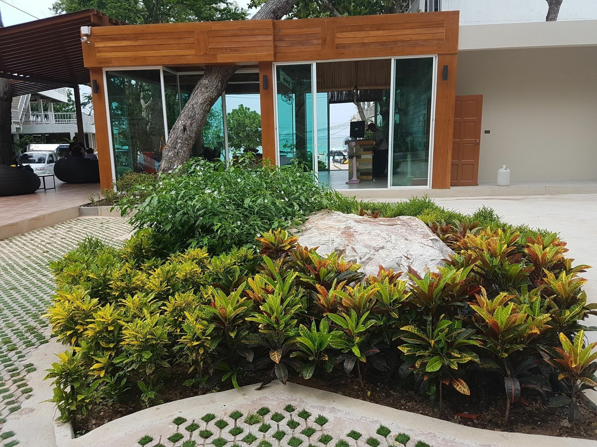 Sealey Resort