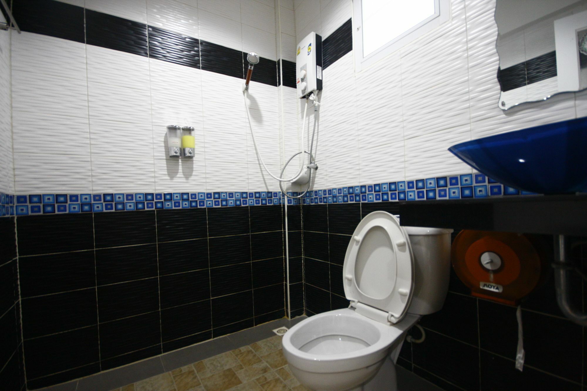 Sea Side Resort 3*