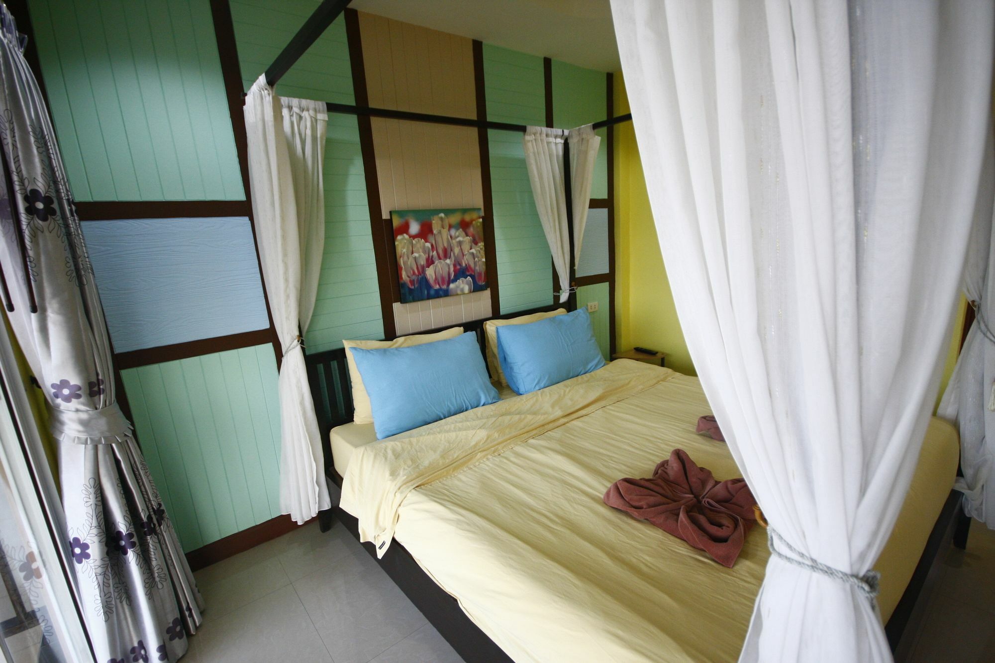 Sea Side Resort