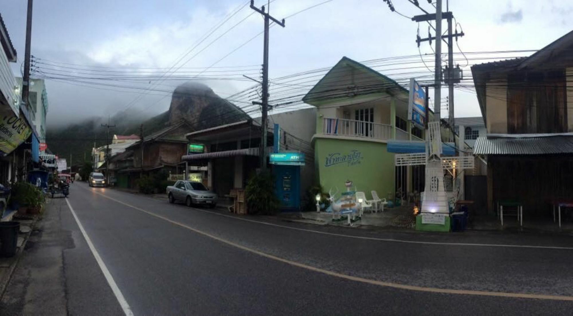 ฟ้าทะลายโจรรีสอร์ท Hotel