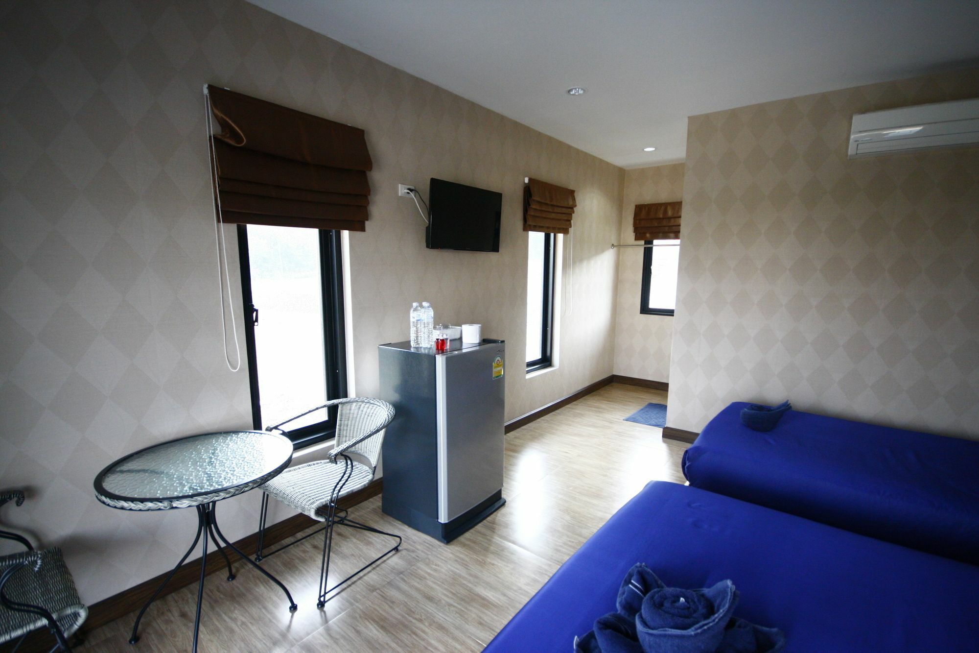 Guest house Siriniran
