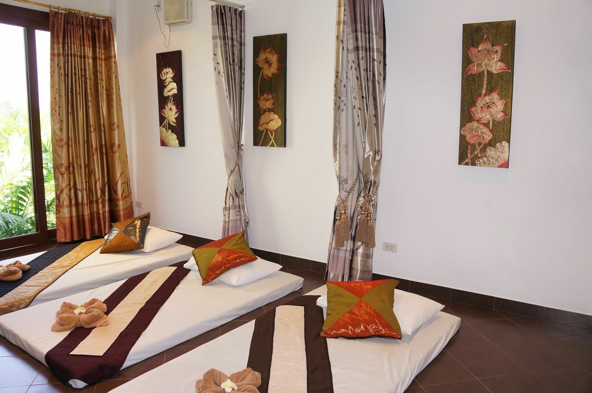 The Orchid @ Vip Chain Resort Ban Phe