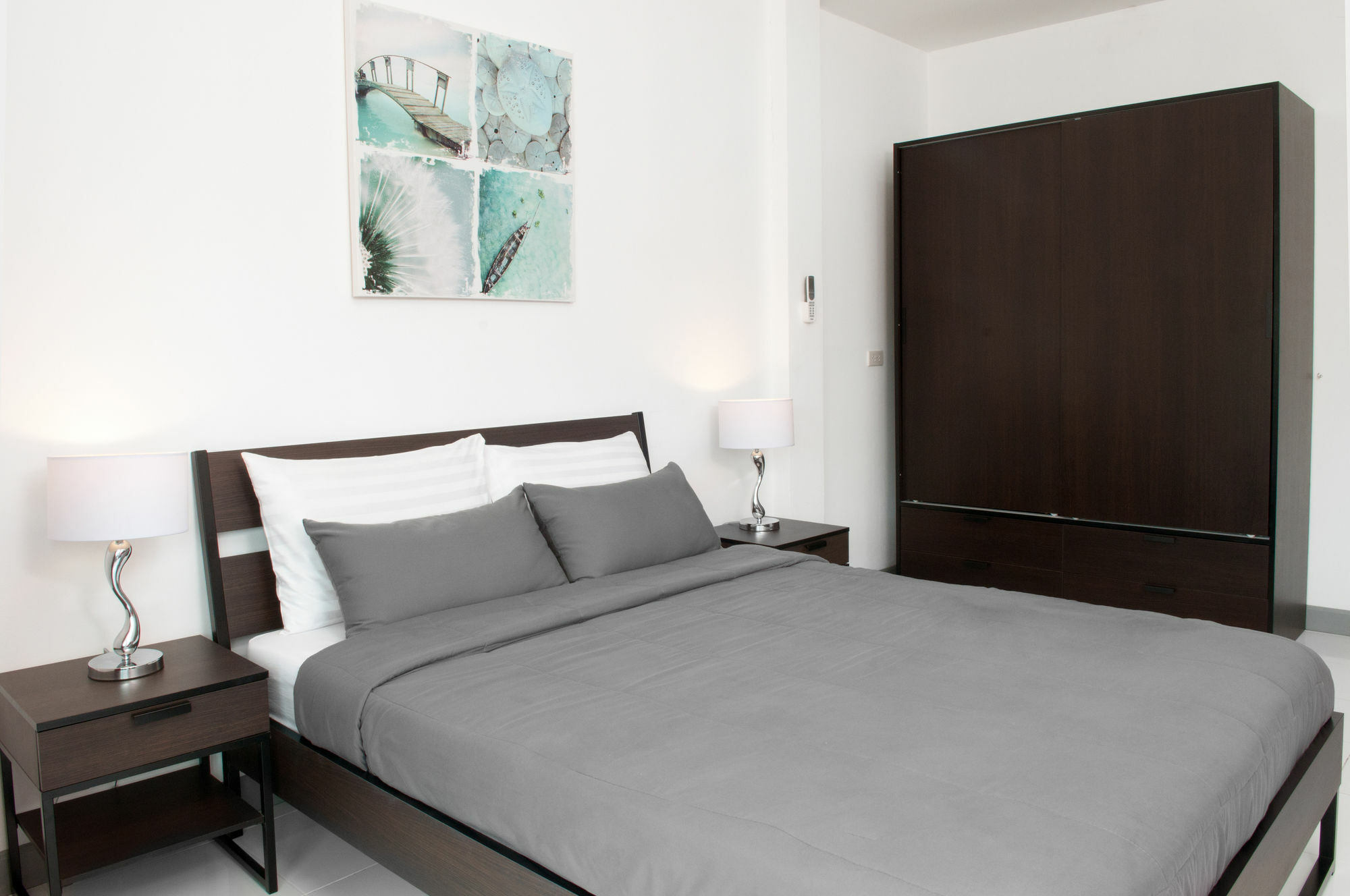 Surin Beach Rooms Praia de Surin