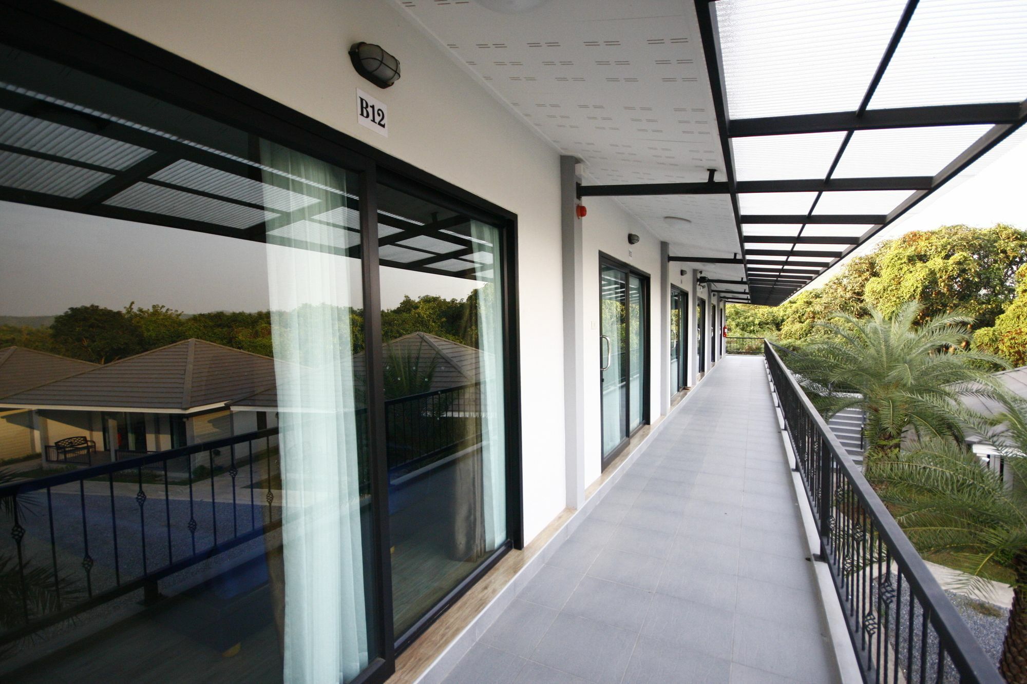 Guest house Siriniran 3*