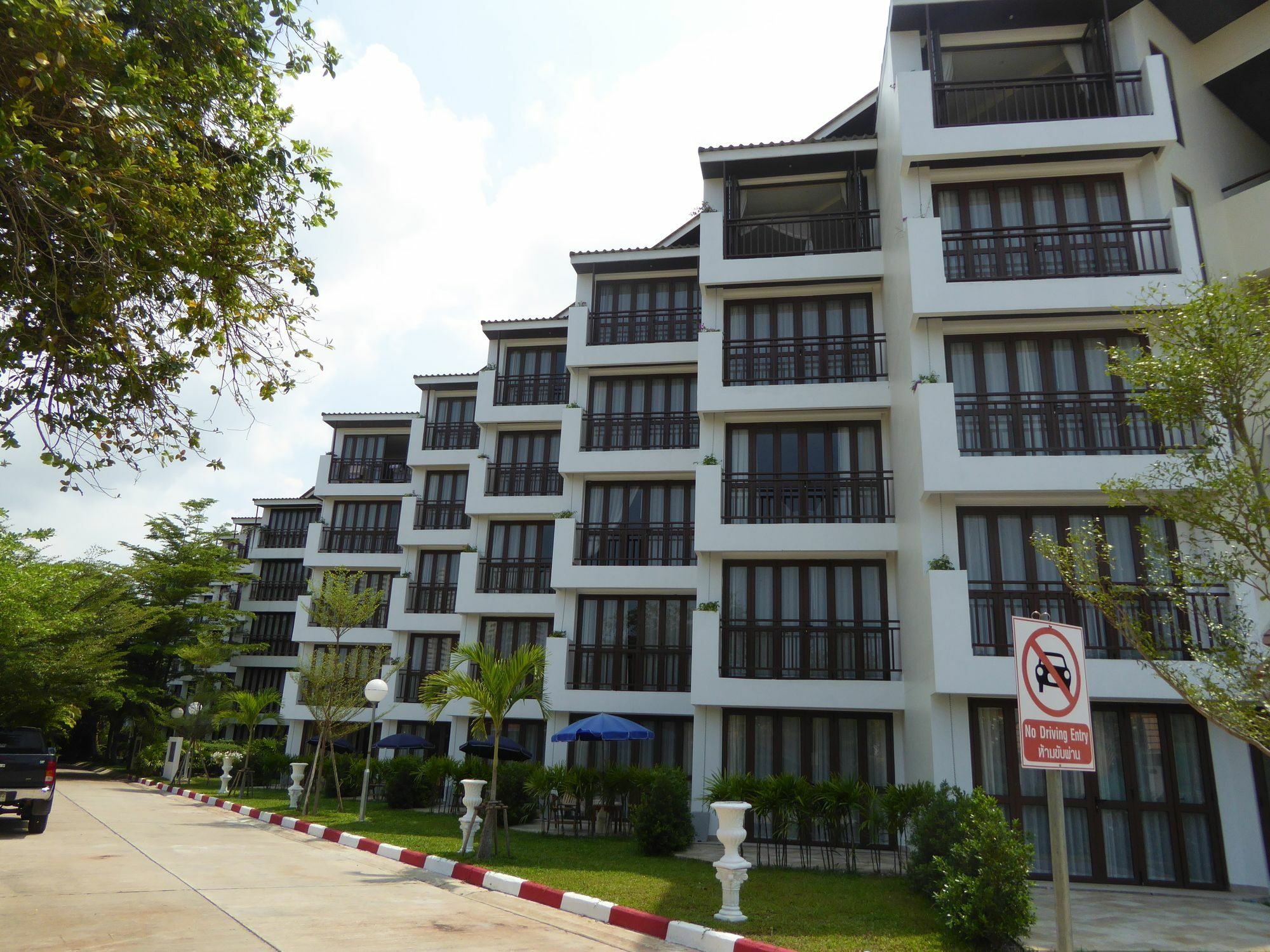 Resort The Orchid @ Vip Chain