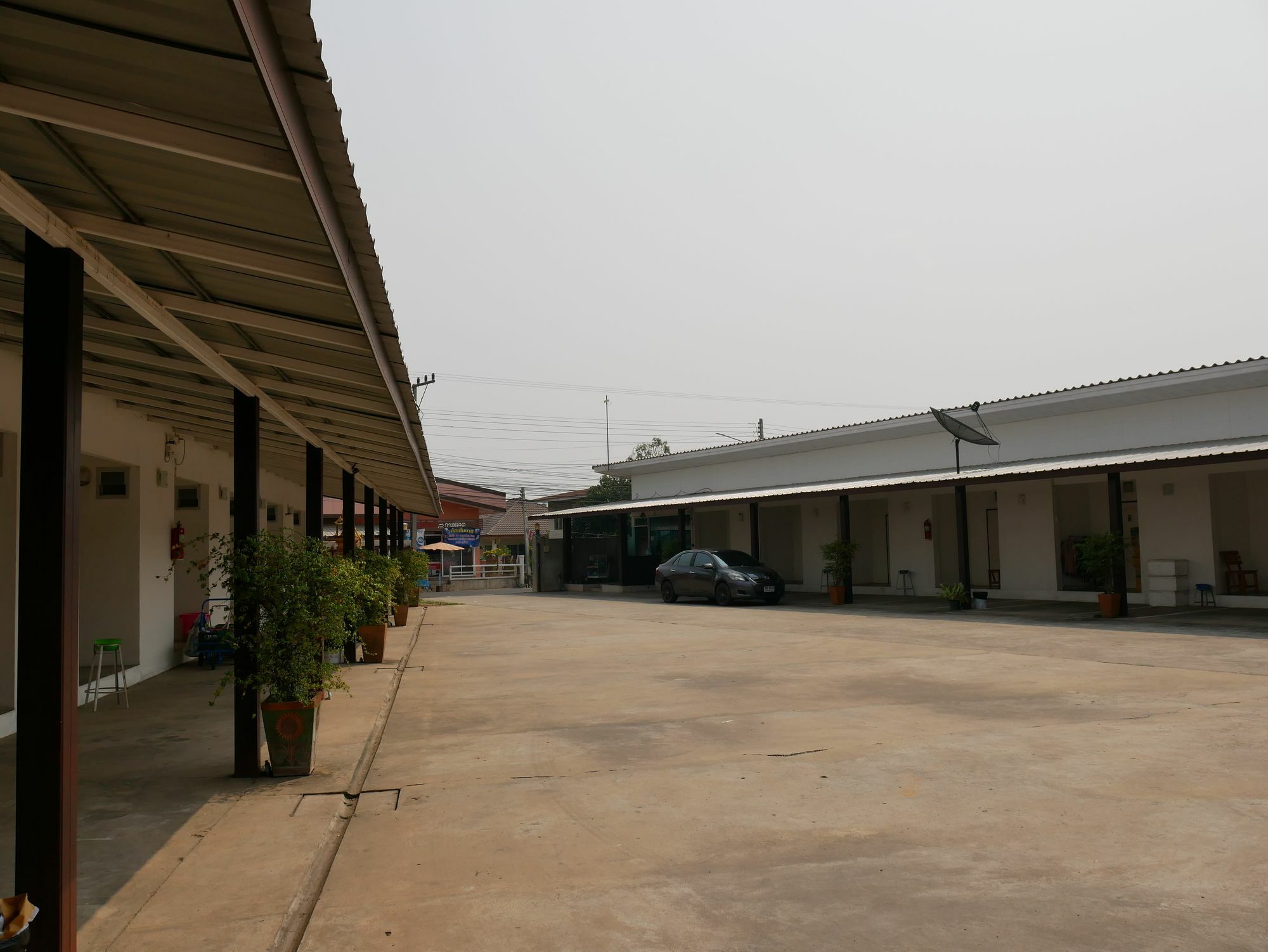 White House 2* Buriram