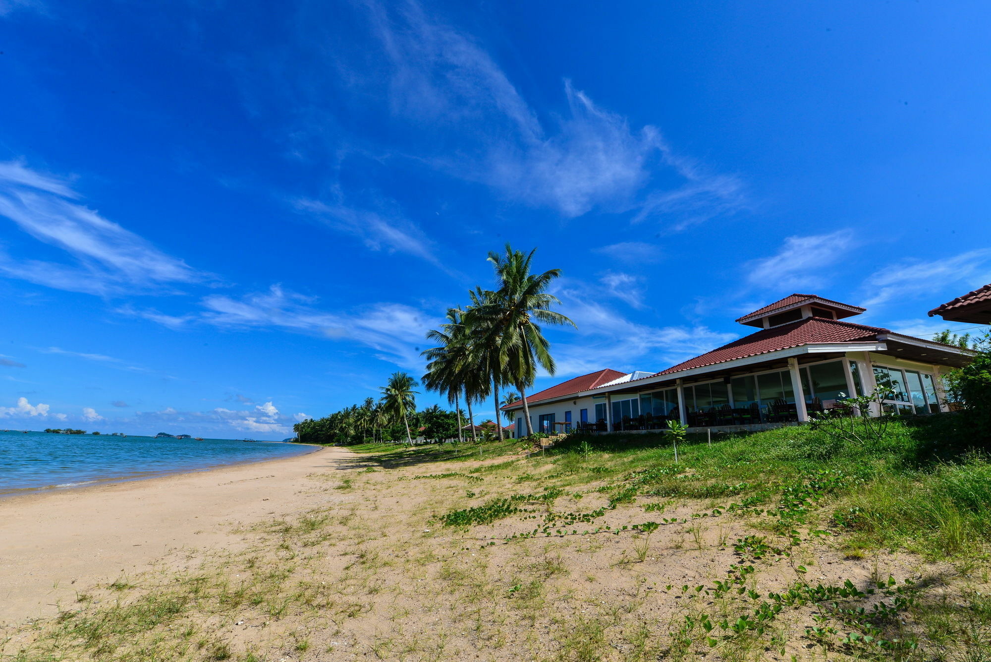 Star Light And Restaurant Chumphon