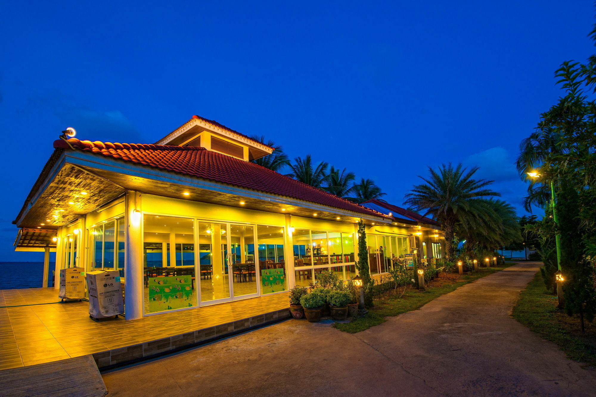 Resort Star Light And Restaurant 3*