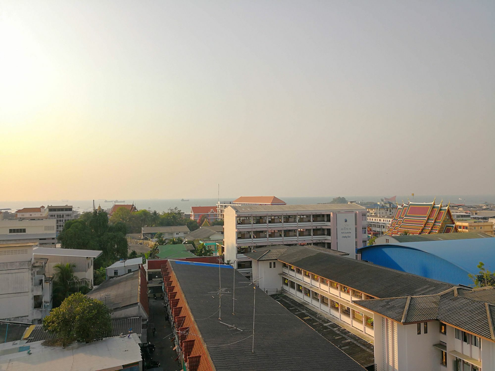 Hotel View Si Racha