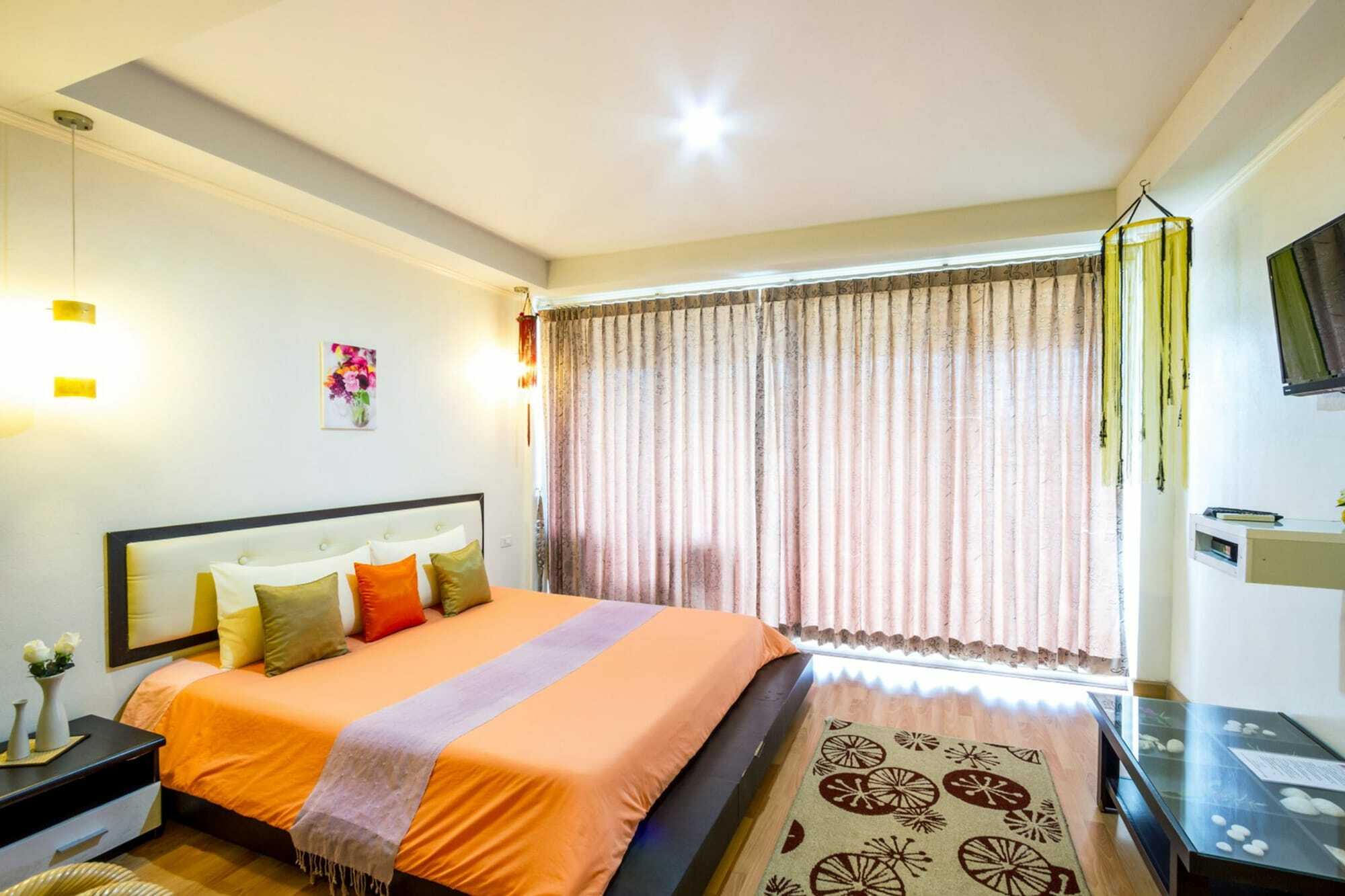 Riviera 3* Ko Lan