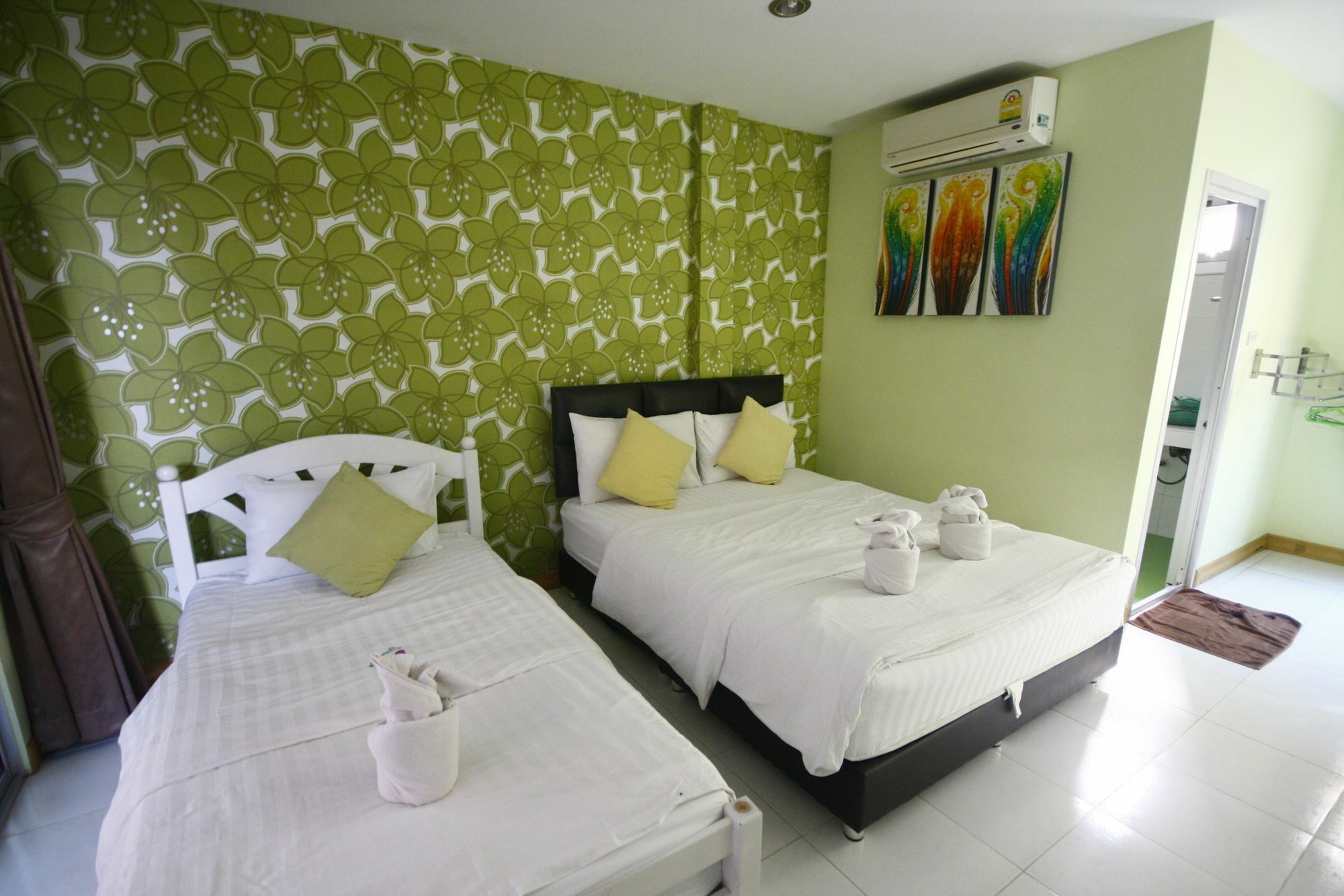 Tawaen Resort