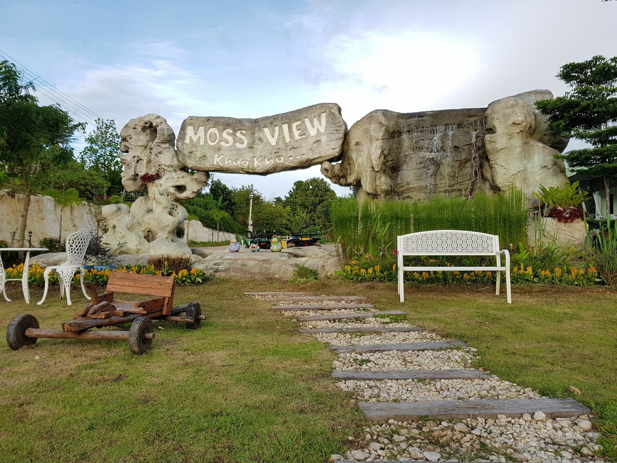 Mossview Khaokho Resort