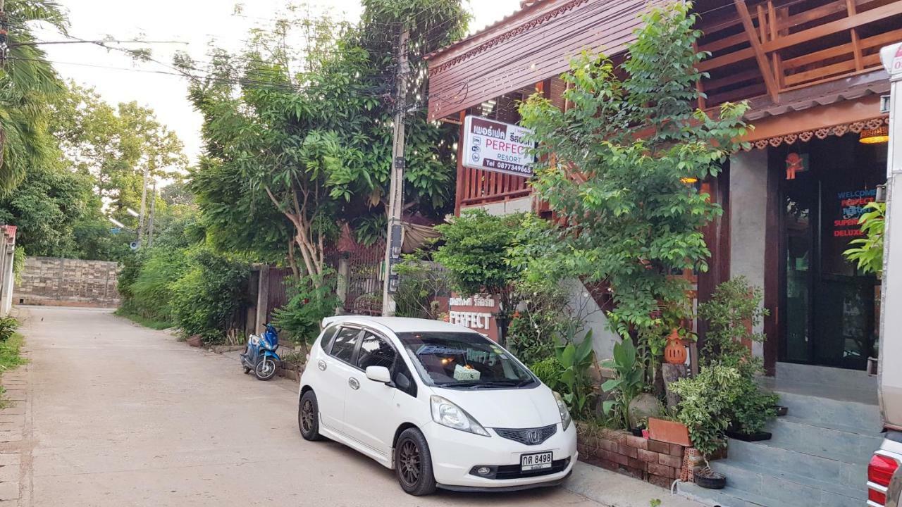 Resort Perfect And Motorbike & Bicycle For Rents Sukhothai