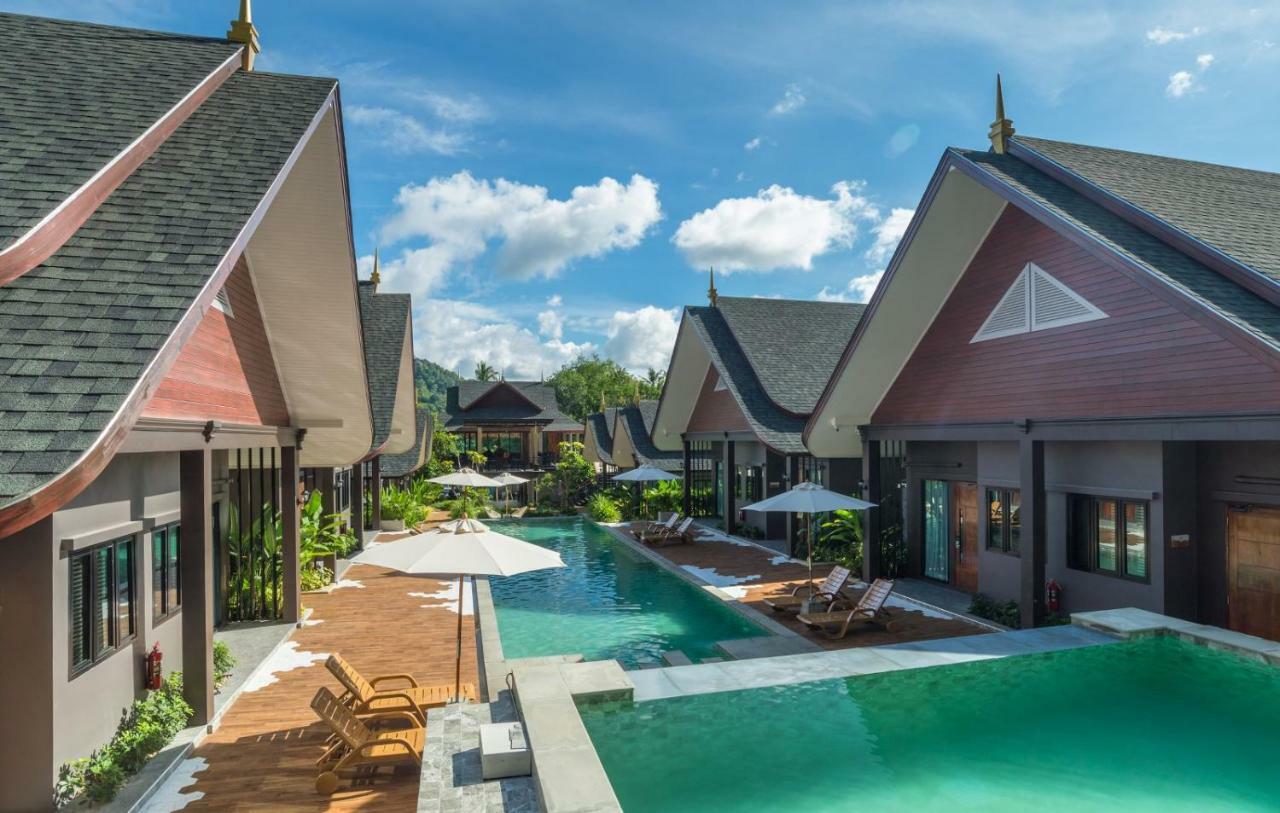 The Scene Cliff View Villa *