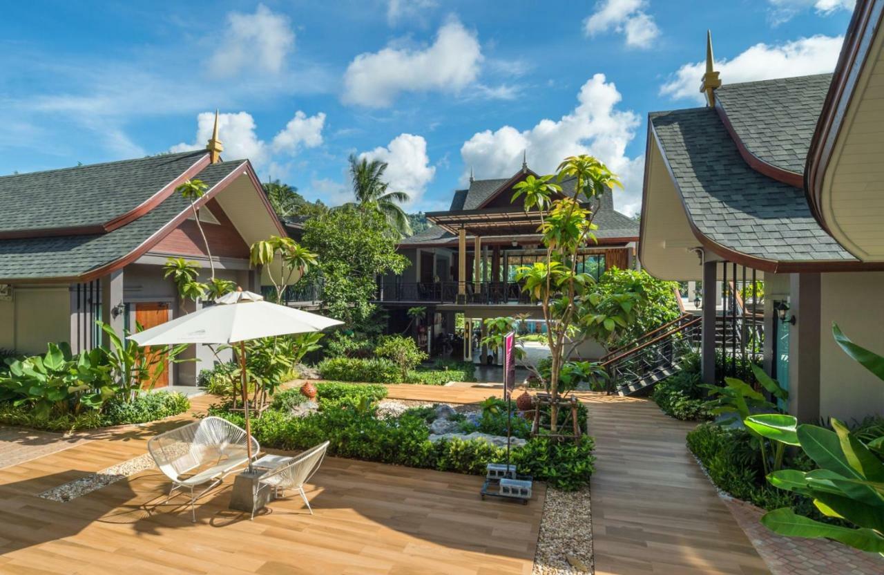 The Scene Cliff View Villa *