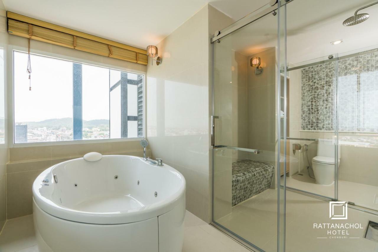 Rattanachol Hotel Chonburi