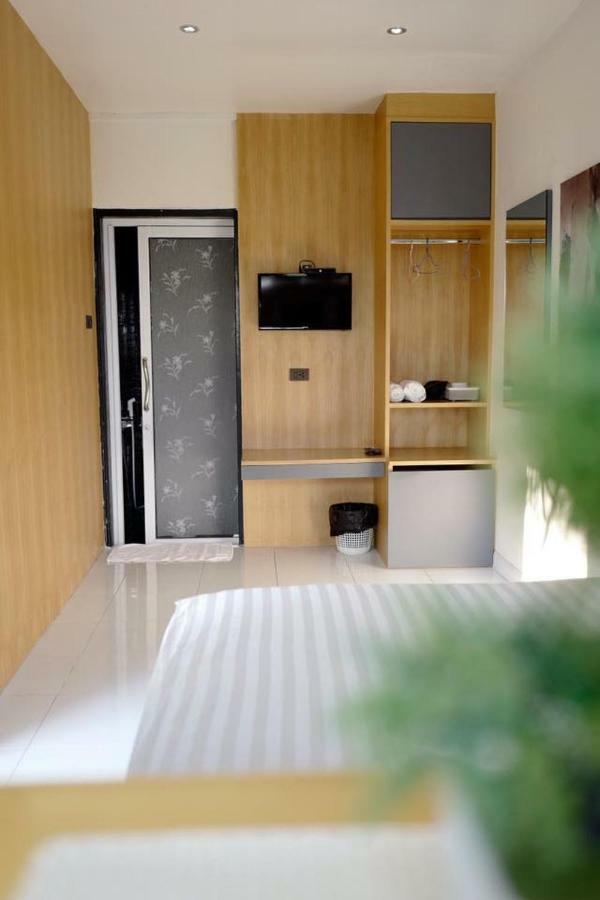 Crystal Box Resort