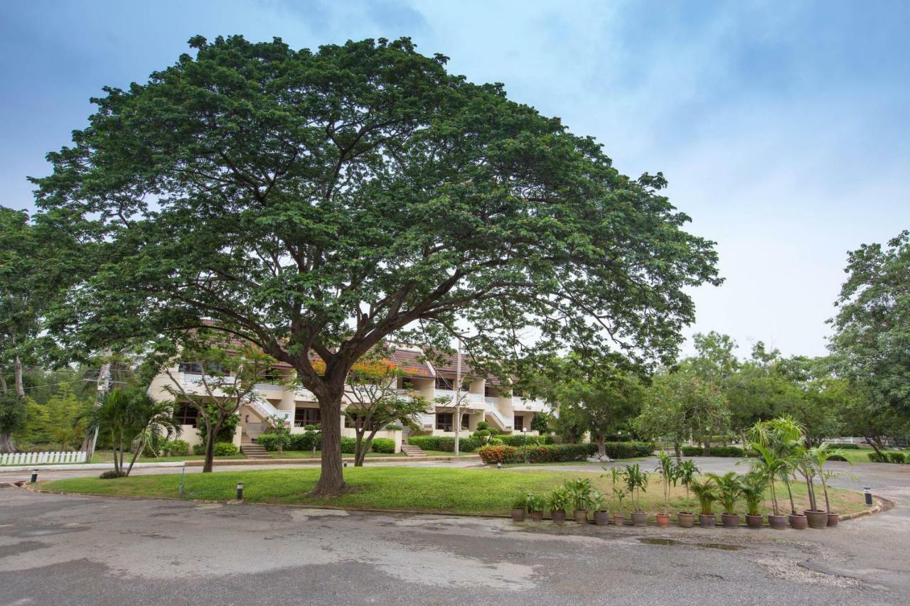Hotel Eurasia Lagoon