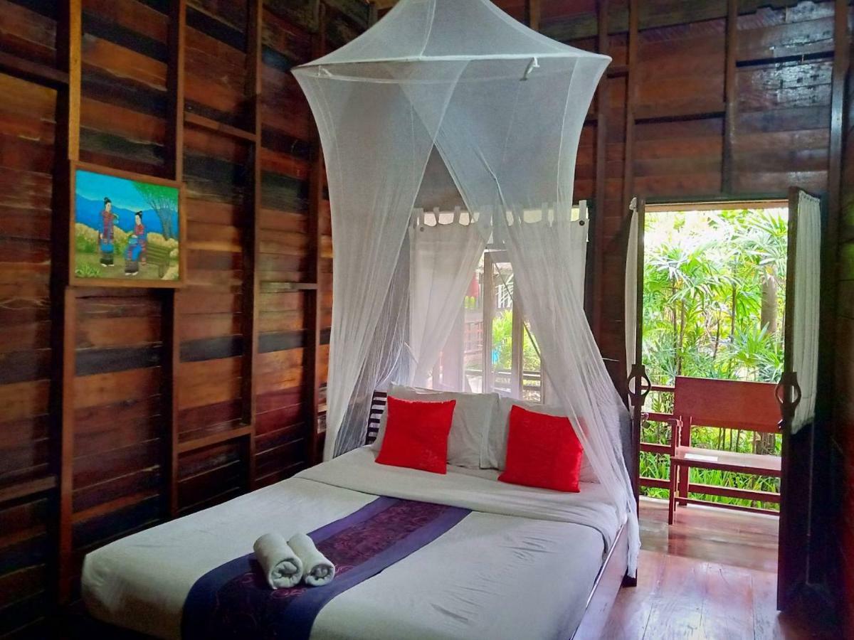 Hotel Namkhong And 3*