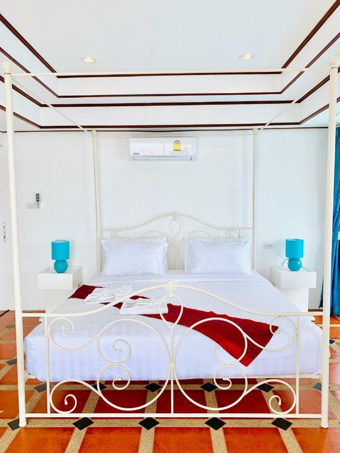 Pier Samui Resort 3*