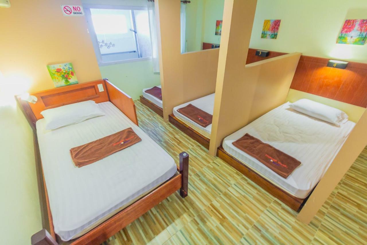 Phangan Barsay Hostel *