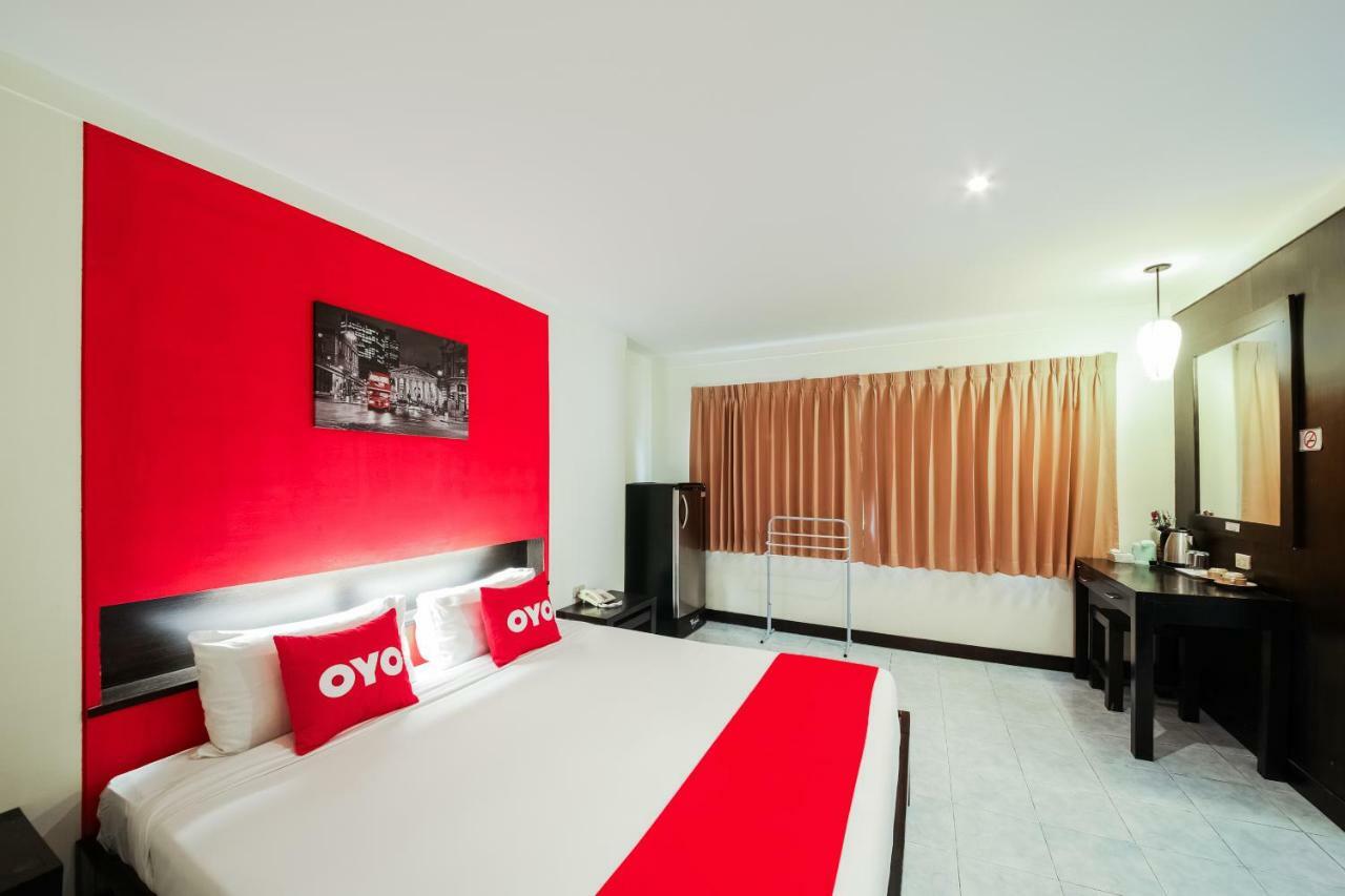 Oyo 244 Roar Hotel