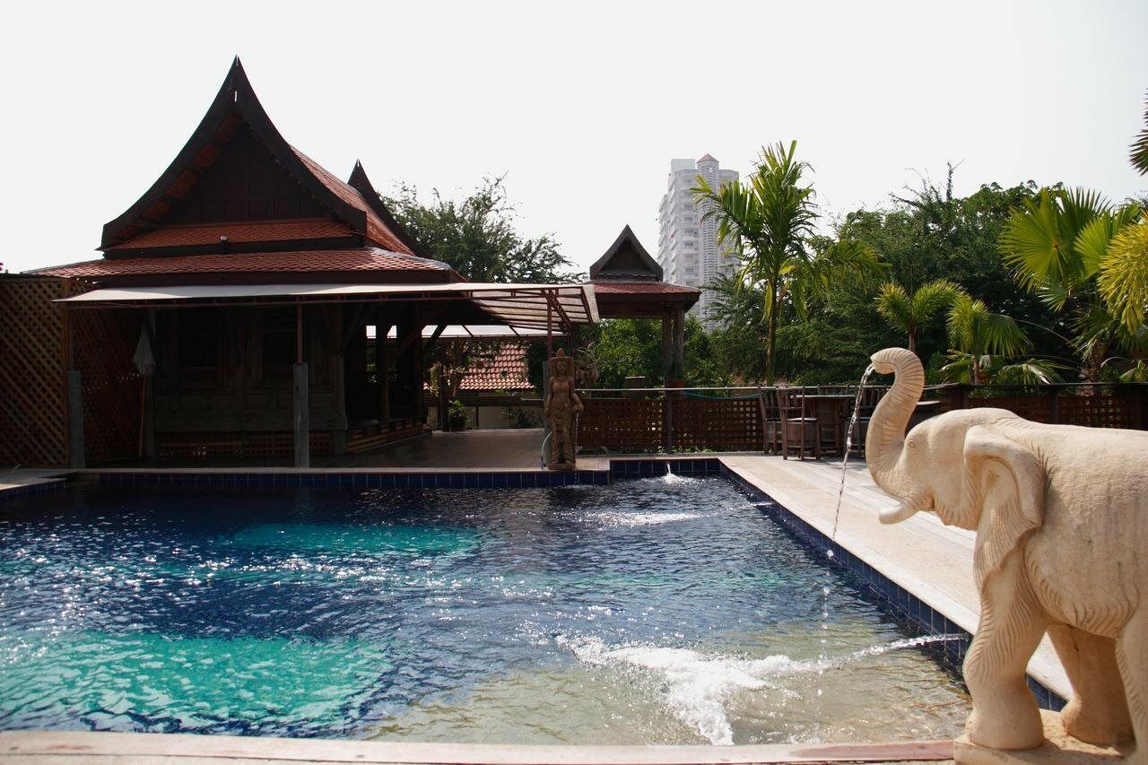 Resort Inrawadee Jomtien Beach