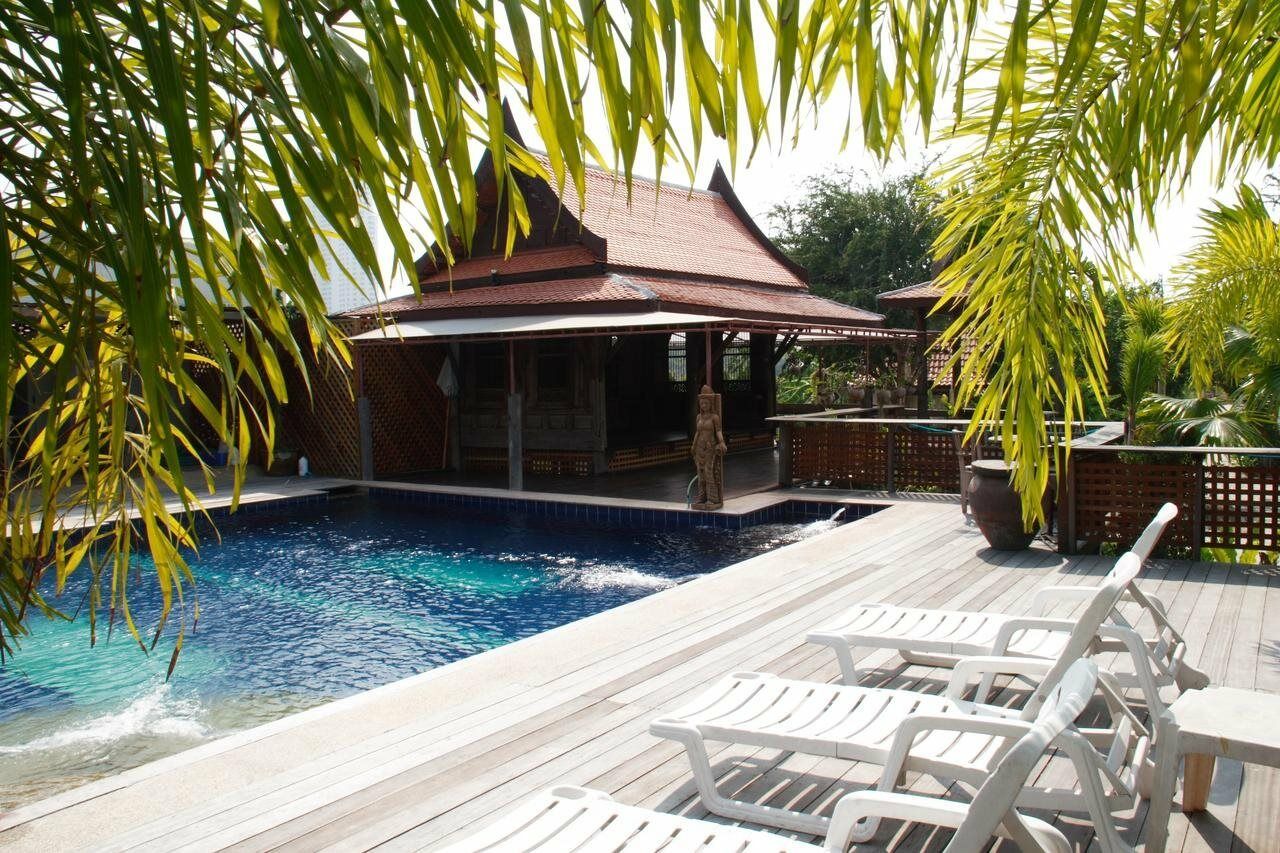 Inrawadee 3* Jomtien Beach