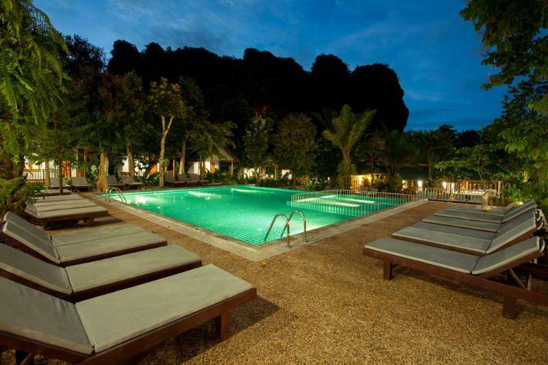 Dream Valley Hotel