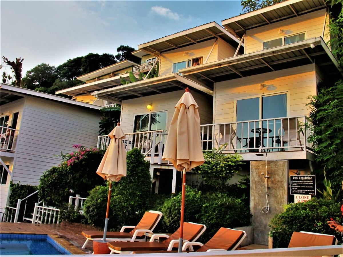 Uphill Lodge *