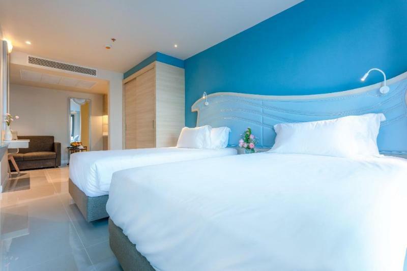 Hotel Centara Sonrisa Residences & Sriracha 4*
