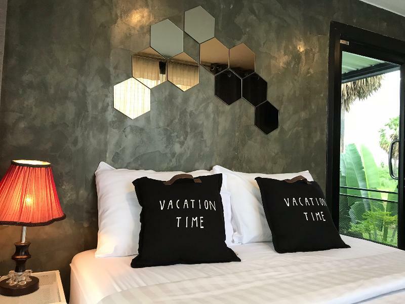 Bluemoon Riverside Ubon Ratchathani