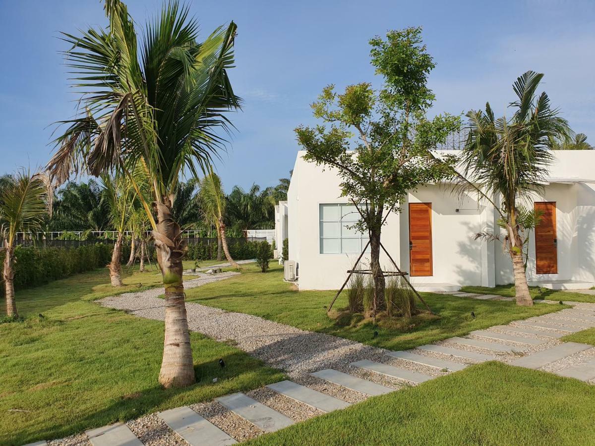 Meet Boutique 3* Surat Thani