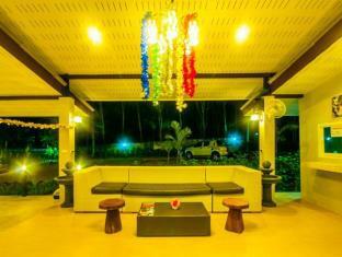Chomphu Resort Khao Lak
