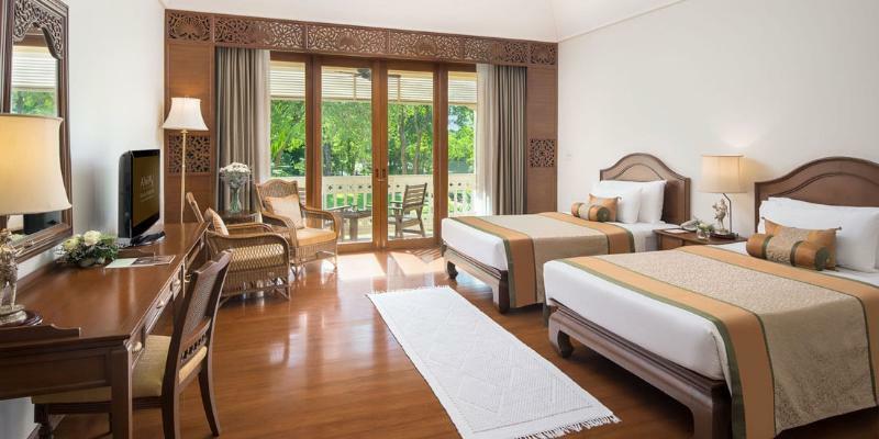 Resort Dheva Mantra