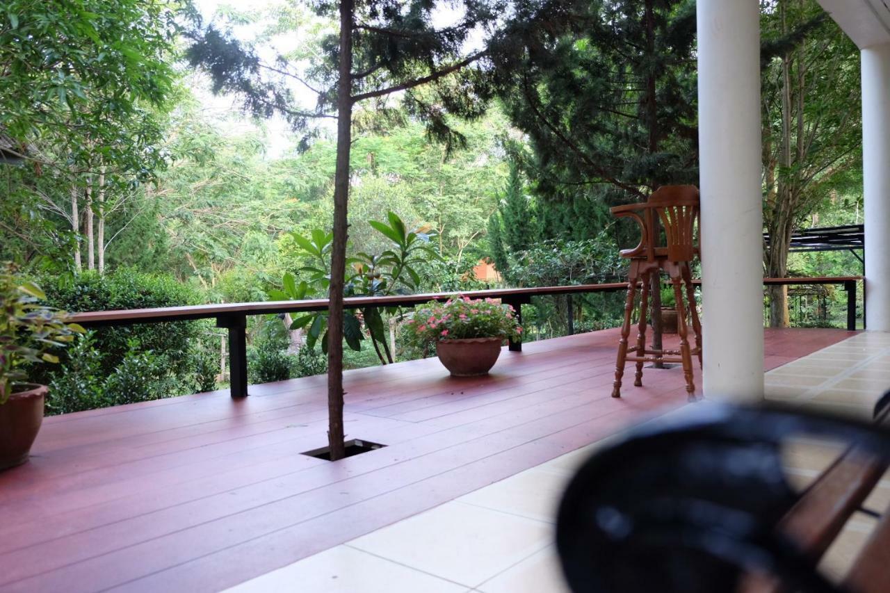 Resort Moosiyard Hometel Khaoyai Mu Si