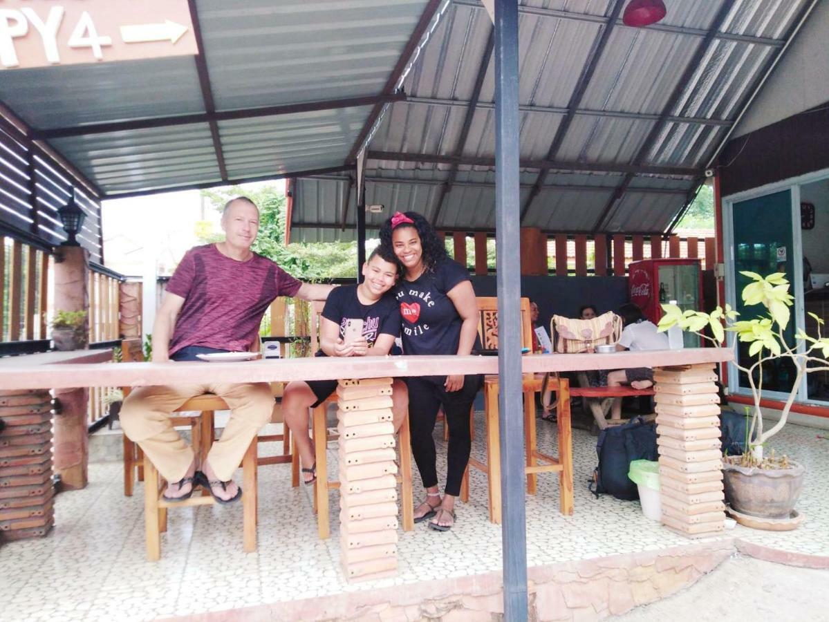 Guest house Ktt And Motorbike & Bicycle For Rents 2*