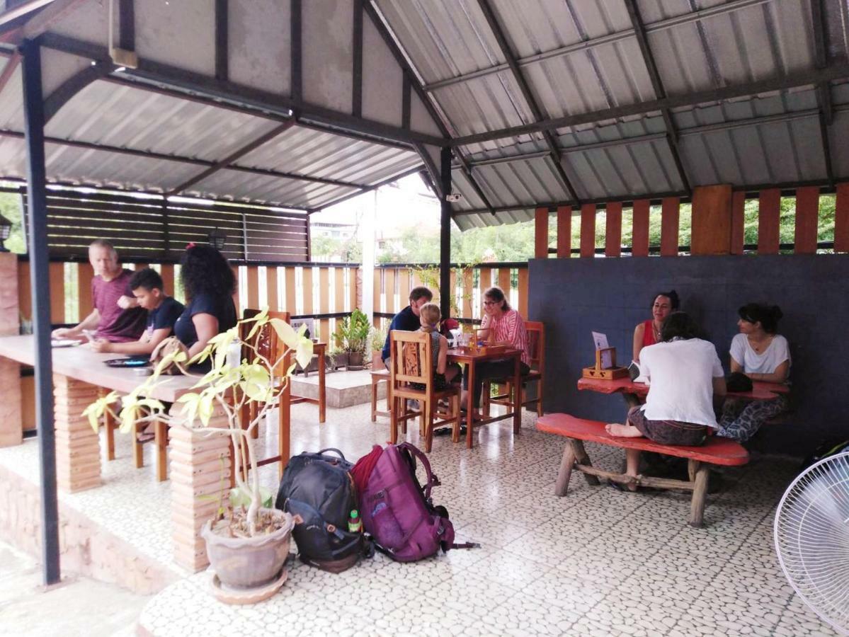 Ktt And Motorbike & Bicycle For Rents Guest house 2*