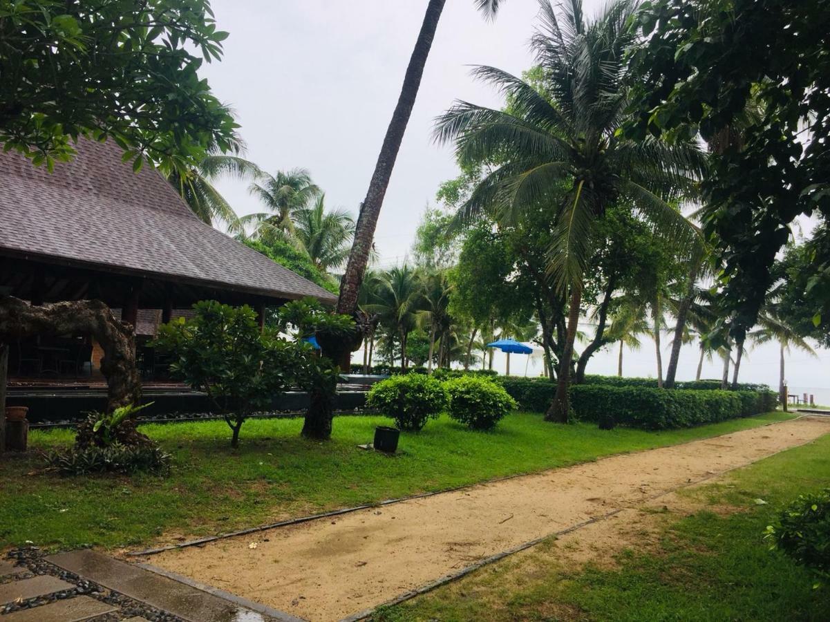 Keeree Waree Seaside Bang Saphan