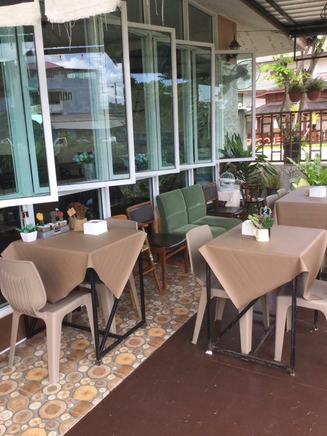 Economy hotel Thana 3*