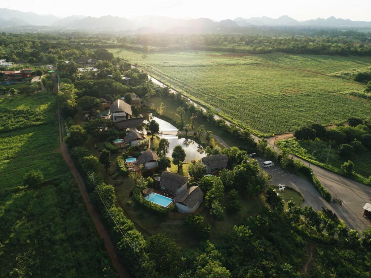 Boribot Pool Resort Mu Si