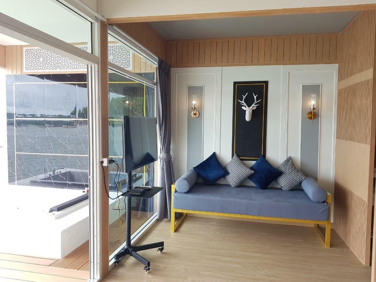 Resort Raya Buri Kanchanaburi 4*