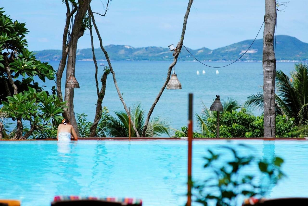 Birds And Bees Resort Pattaya