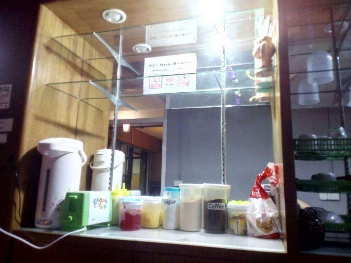We Hatyai Hostel