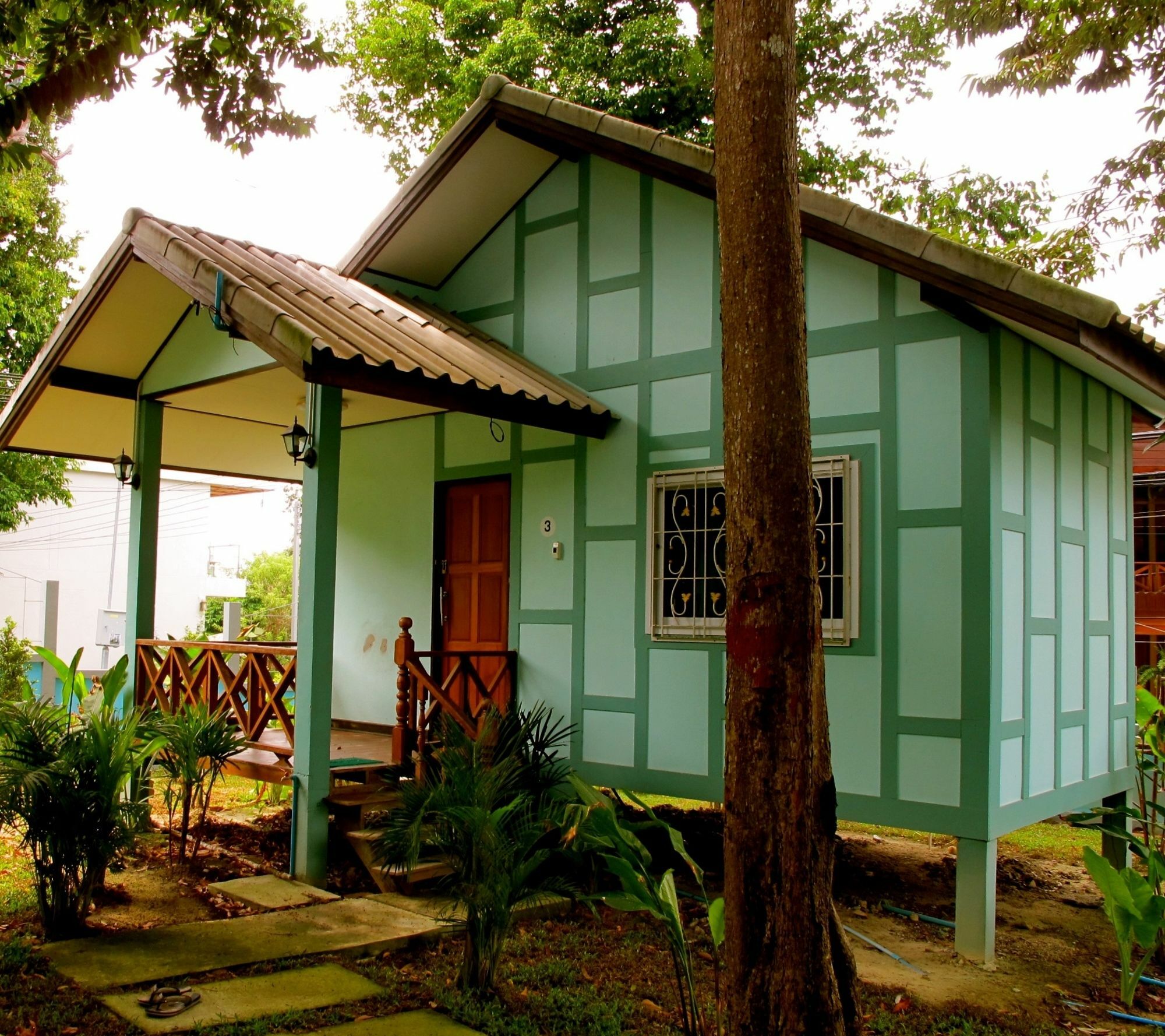 Chawlay Guest house