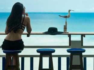 At Zea Patong